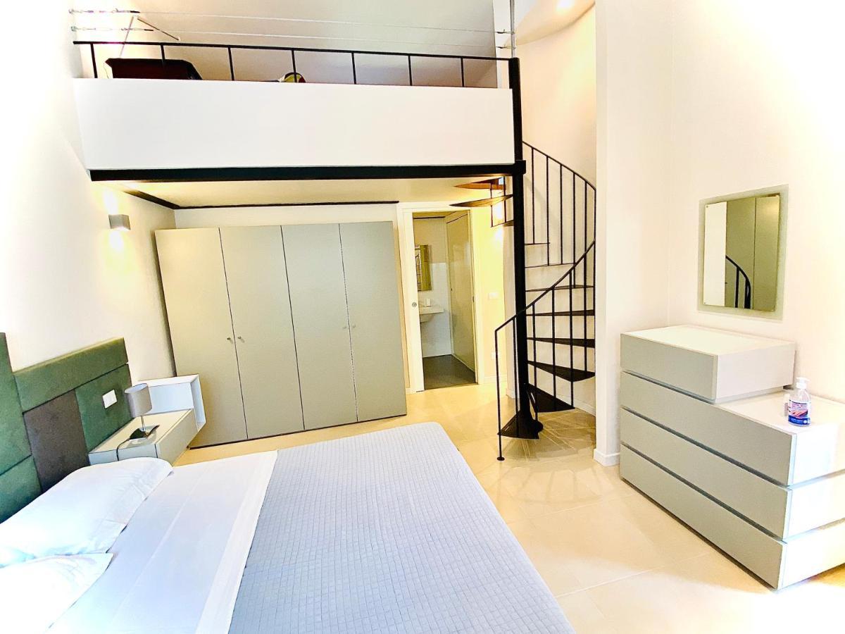 Appartamento Esclusivo In Borgo Giannotti ルッカ エクステリア 写真